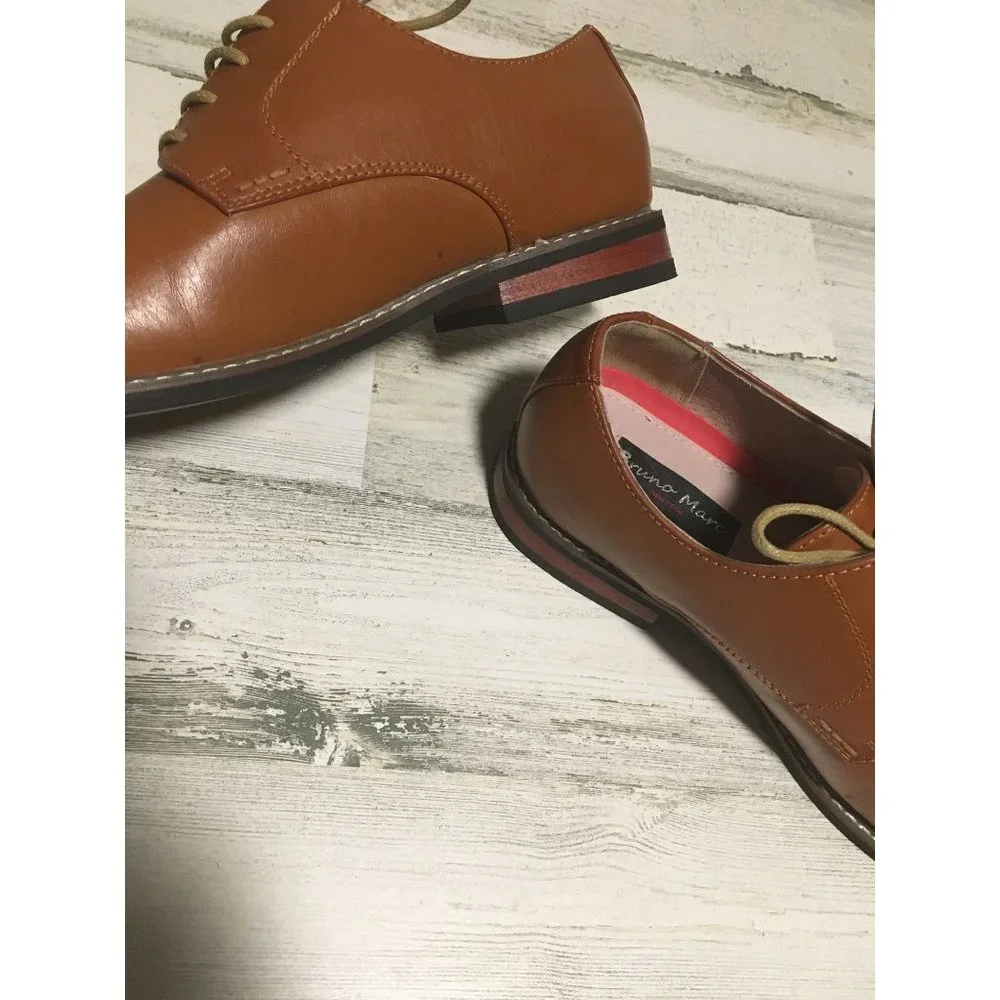 Bruno Marc New York Princewide light brown lace-up loafer size 8.5W